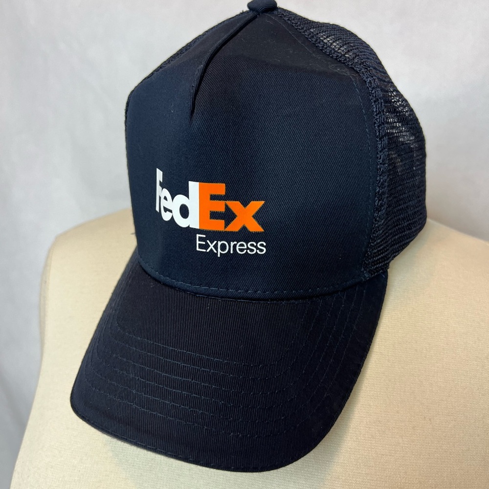 FedEx Express cap medium